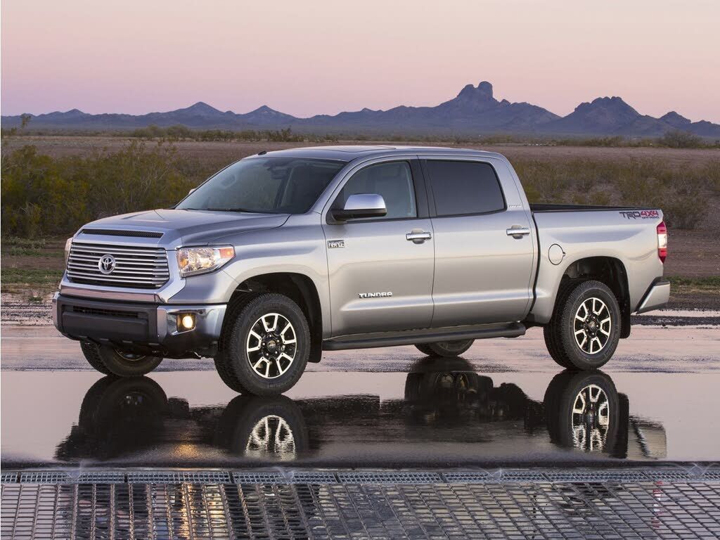 2016 TOYOTA Tundra