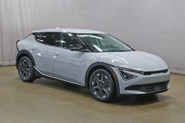 2025 KIA EV6