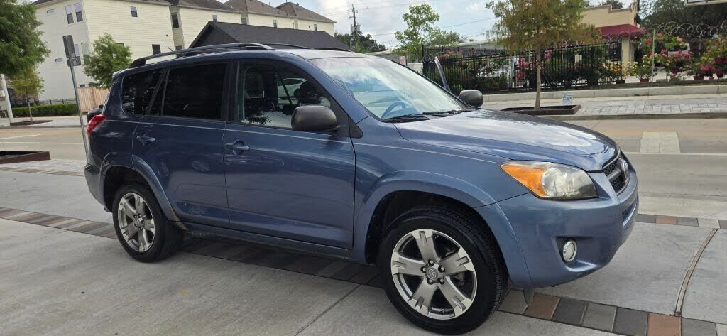 2010 TOYOTA RAV4