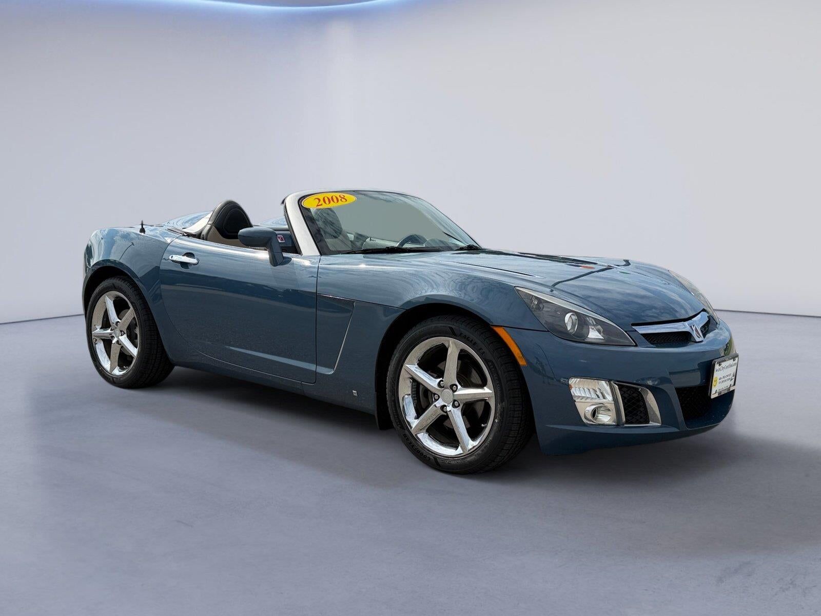 2008 SATURN Sky