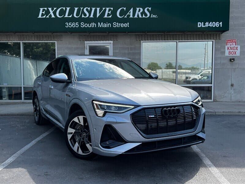 2022 AUDI e-tron Sportback