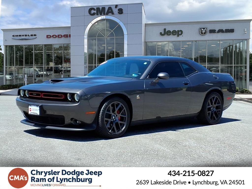 2019 DODGE Challenger
