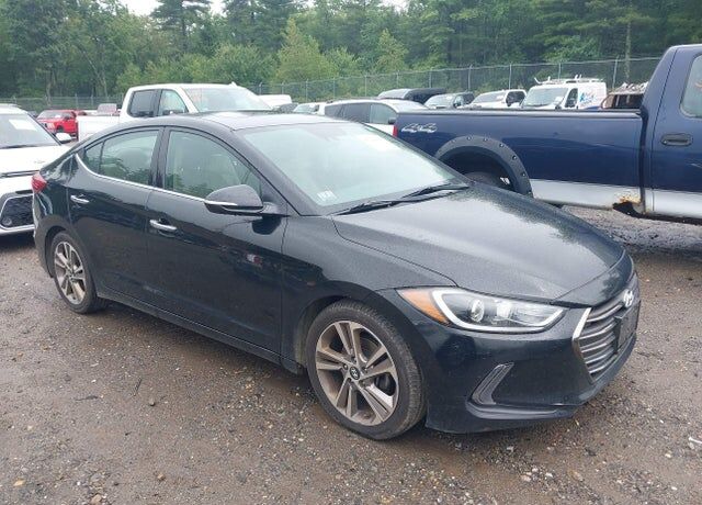 2017 HYUNDAI Elantra