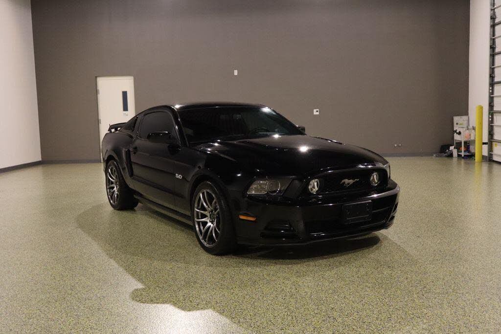 2014 FORD Mustang