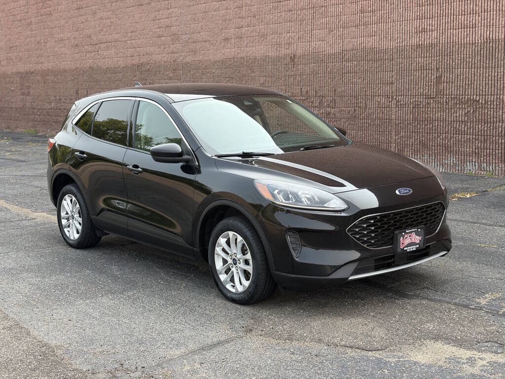 2020 FORD Escape