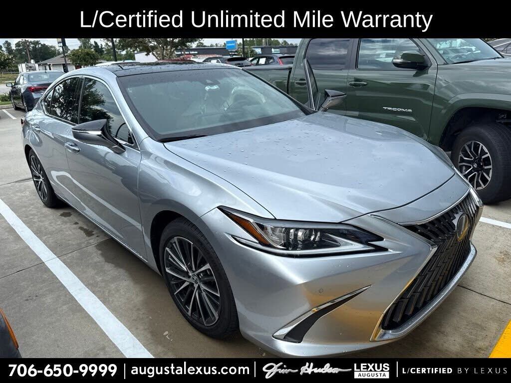 2025 LEXUS ES