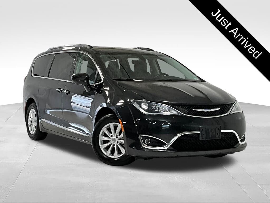 2018 CHRYSLER Pacifica