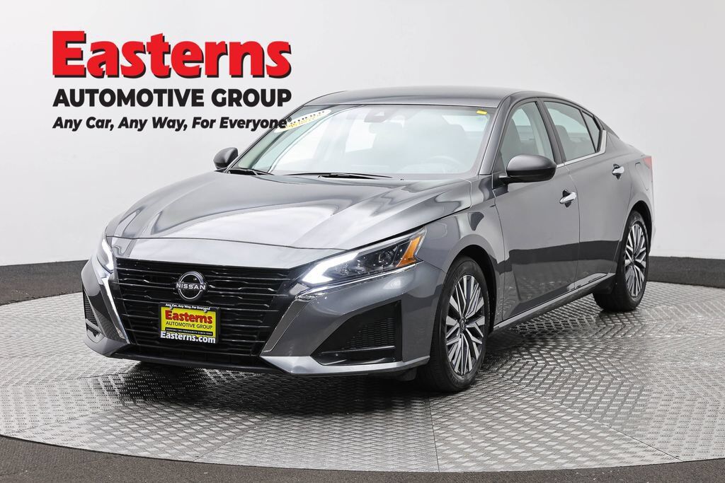2025 NISSAN Altima