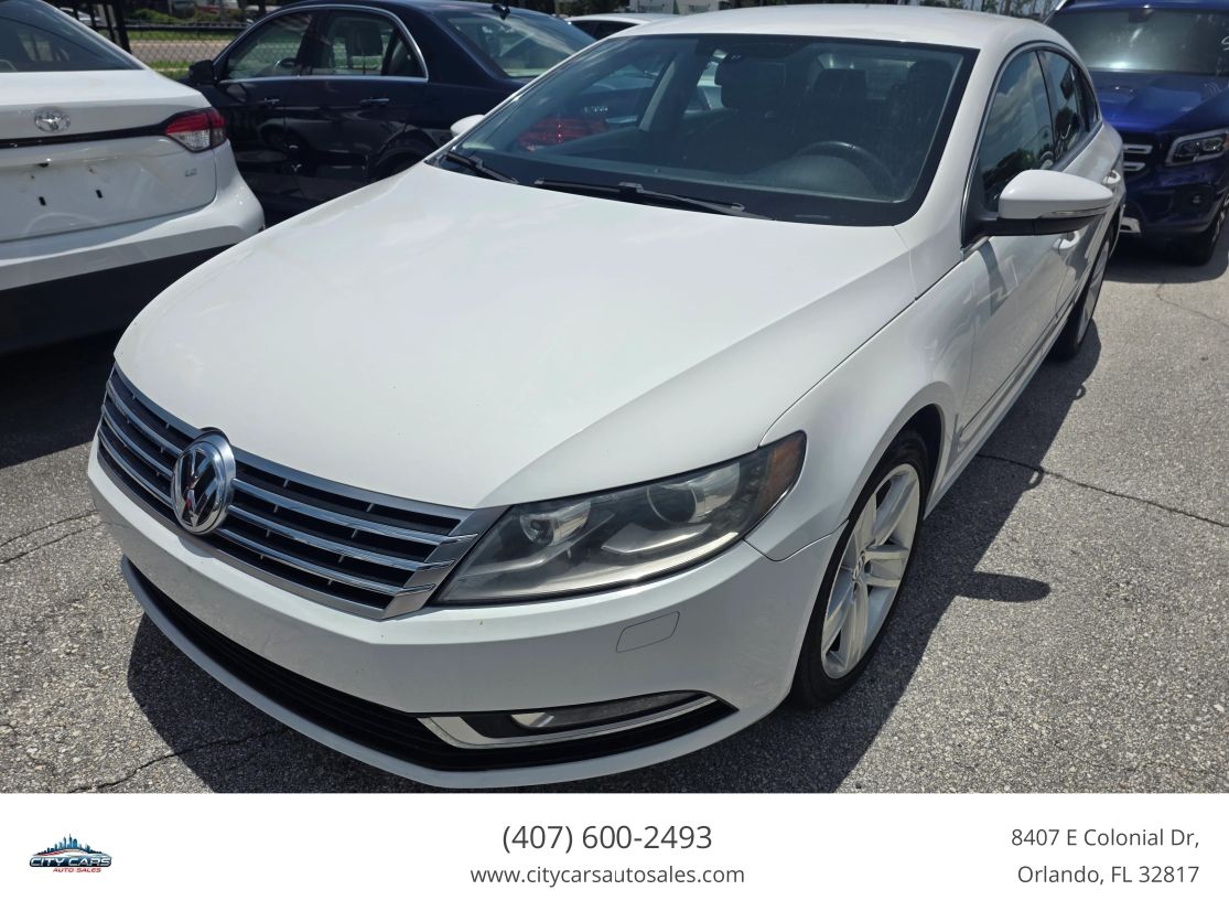 2013 VOLKSWAGEN Passat