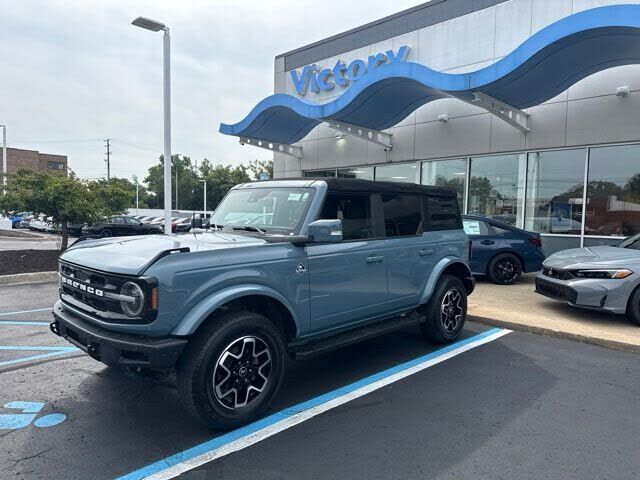 2022 FORD Bronco