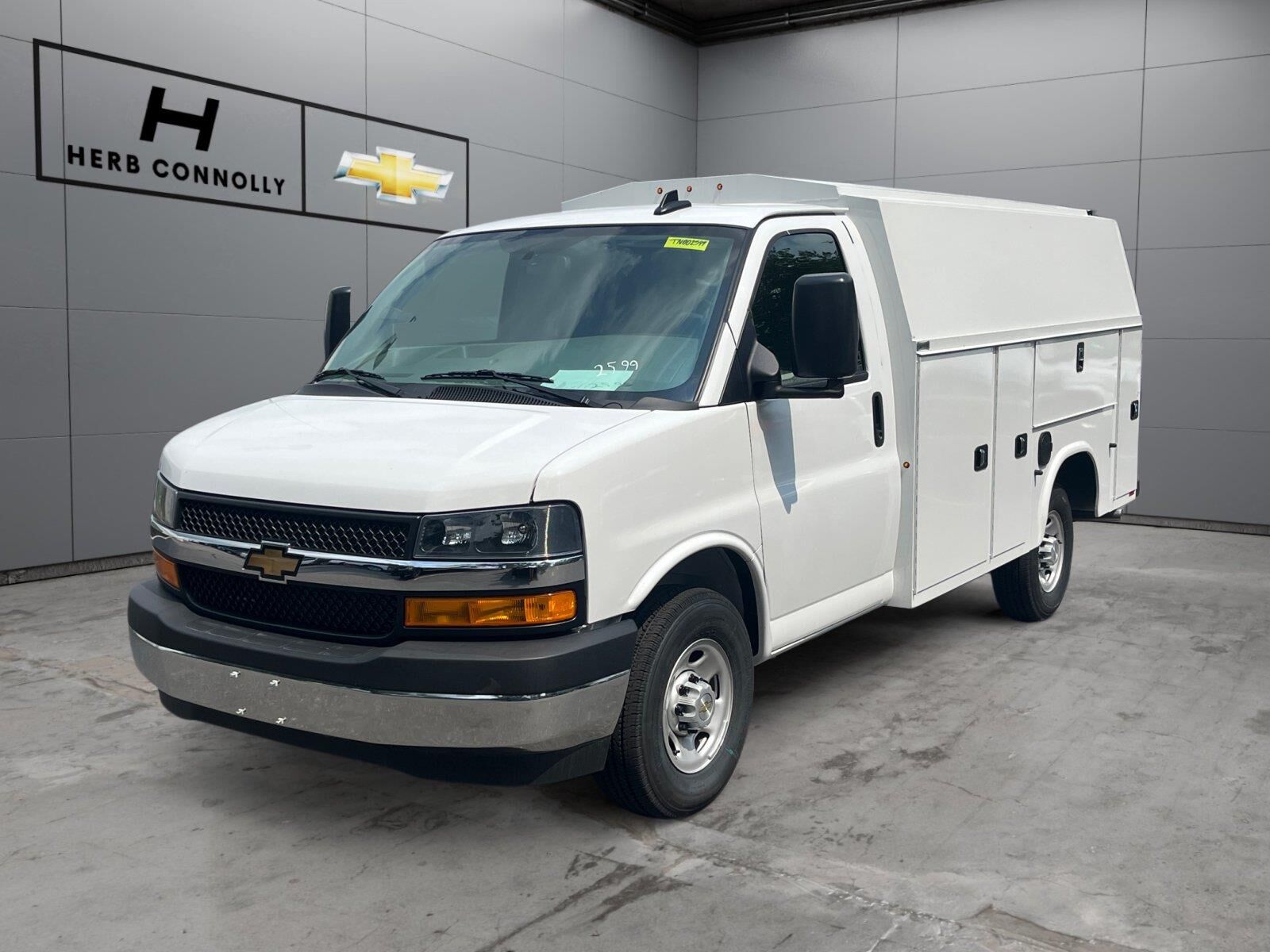 2026 CHEVROLET Express