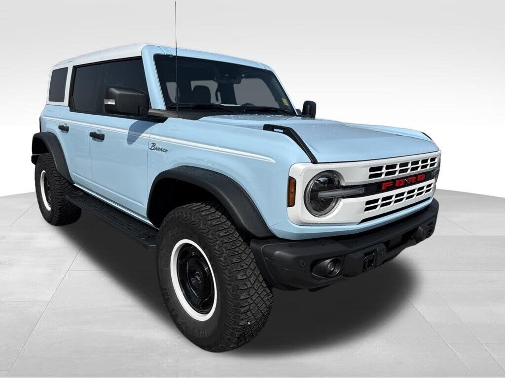 2023 FORD Bronco