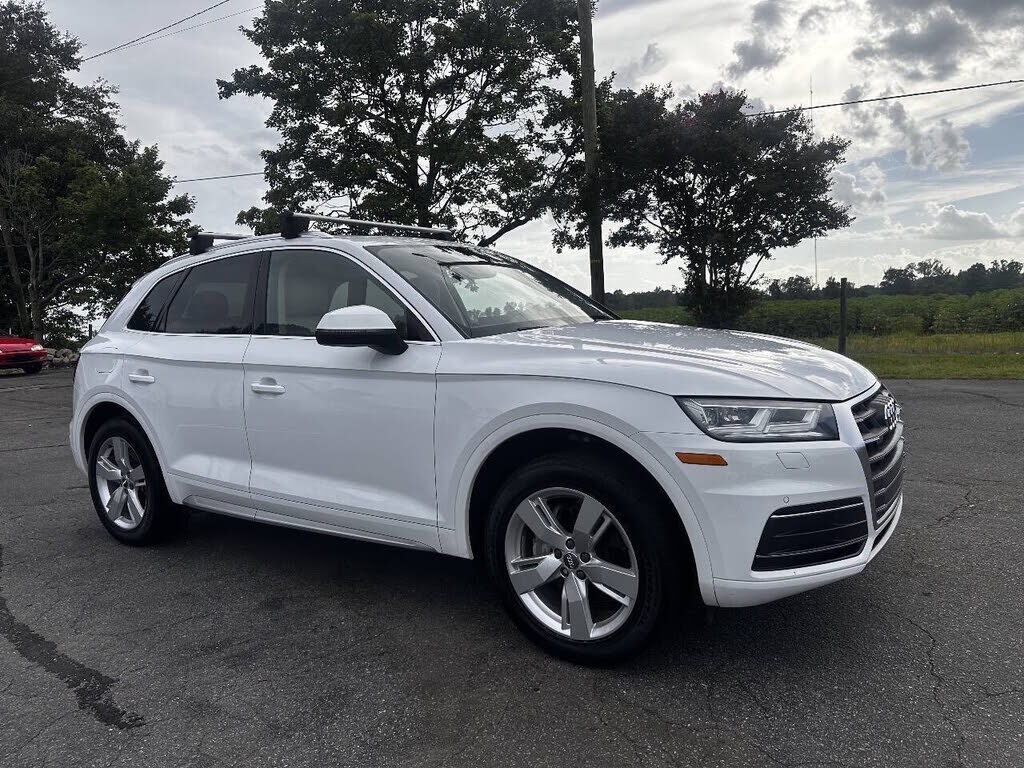 2018 AUDI Q5