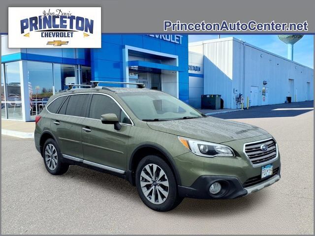 2017 SUBARU Outback