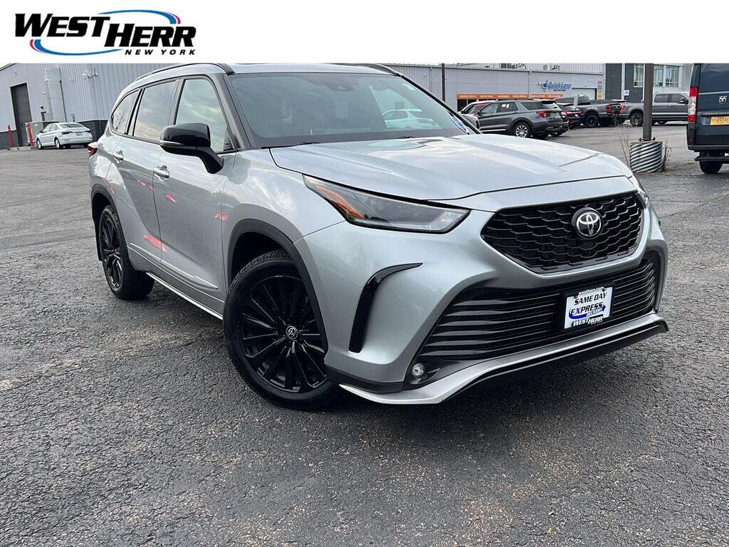 2023 TOYOTA Highlander