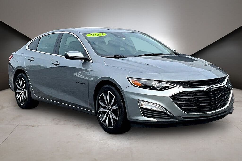 2024 CHEVROLET Malibu