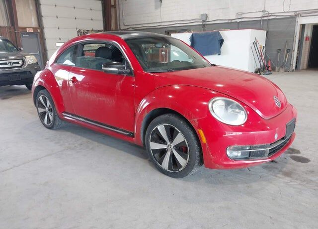 2013 VOLKSWAGEN Beetle