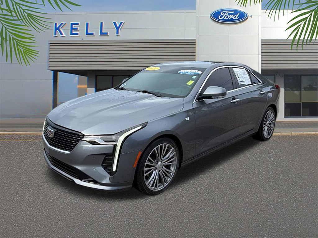 2022 CADILLAC CT4