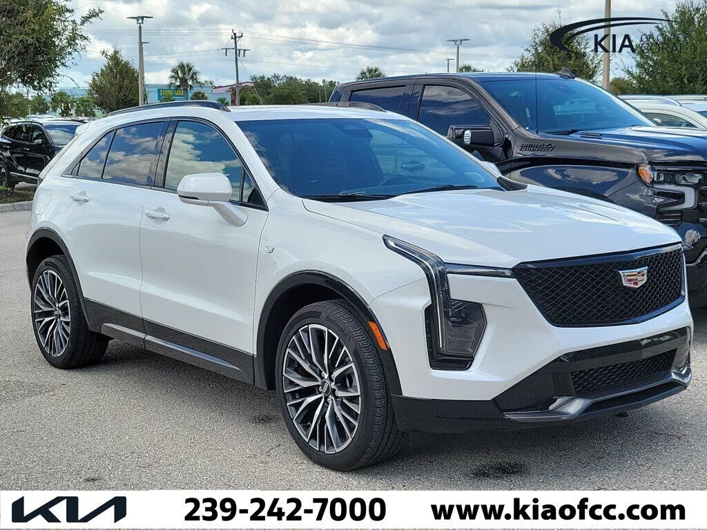 2024 CADILLAC XT4