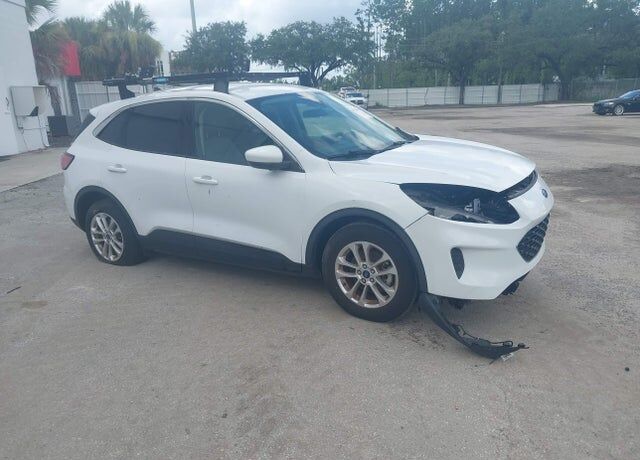 2020 FORD Escape