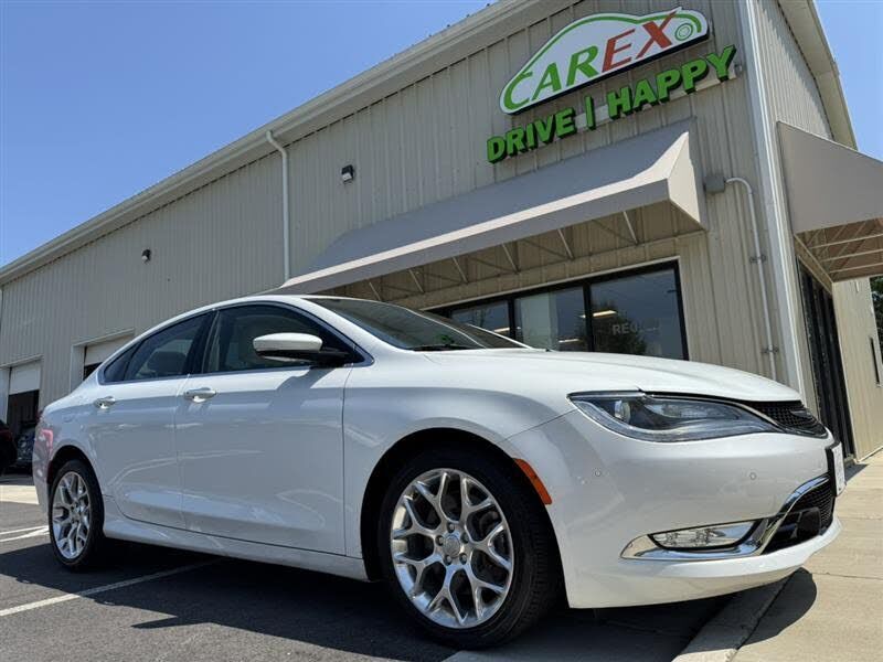 2015 CHRYSLER 200