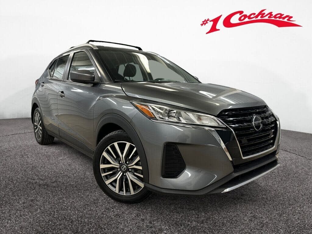 2021 NISSAN Kicks