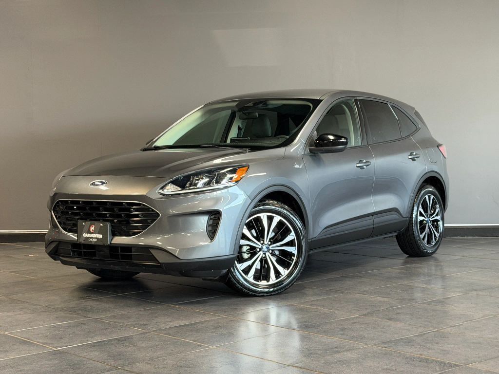 2021 FORD Escape