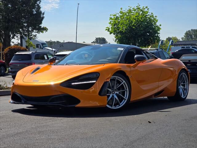 2022 MCLAREN 720S