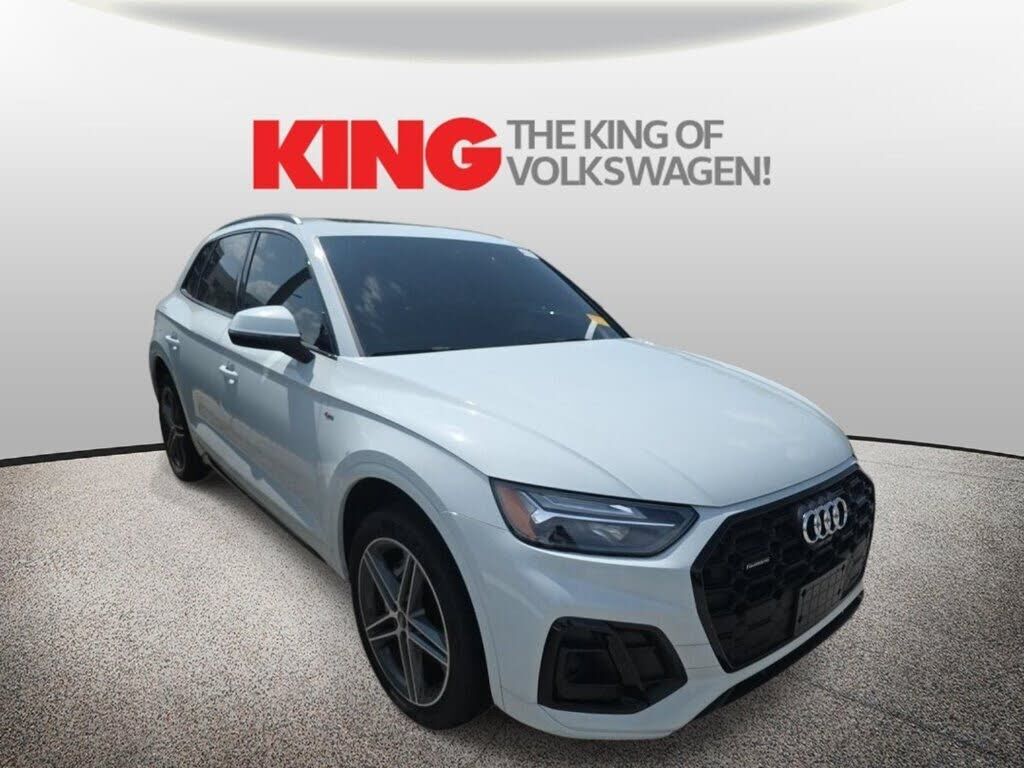 2023 AUDI Q5 e