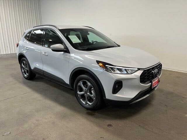 2025 FORD Escape