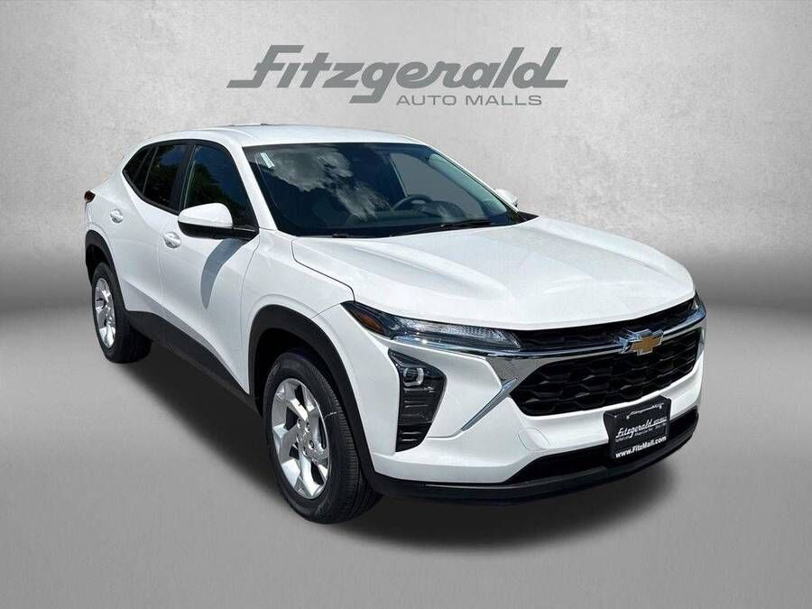 2026 CHEVROLET Trax