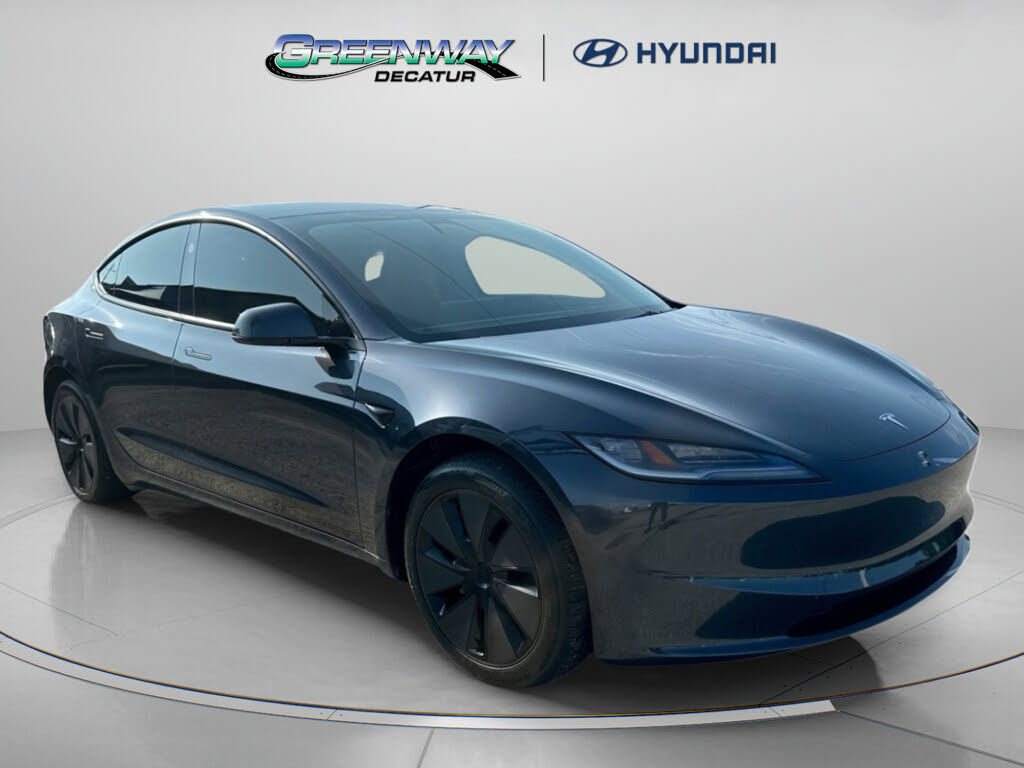 2025 TESLA Model 3