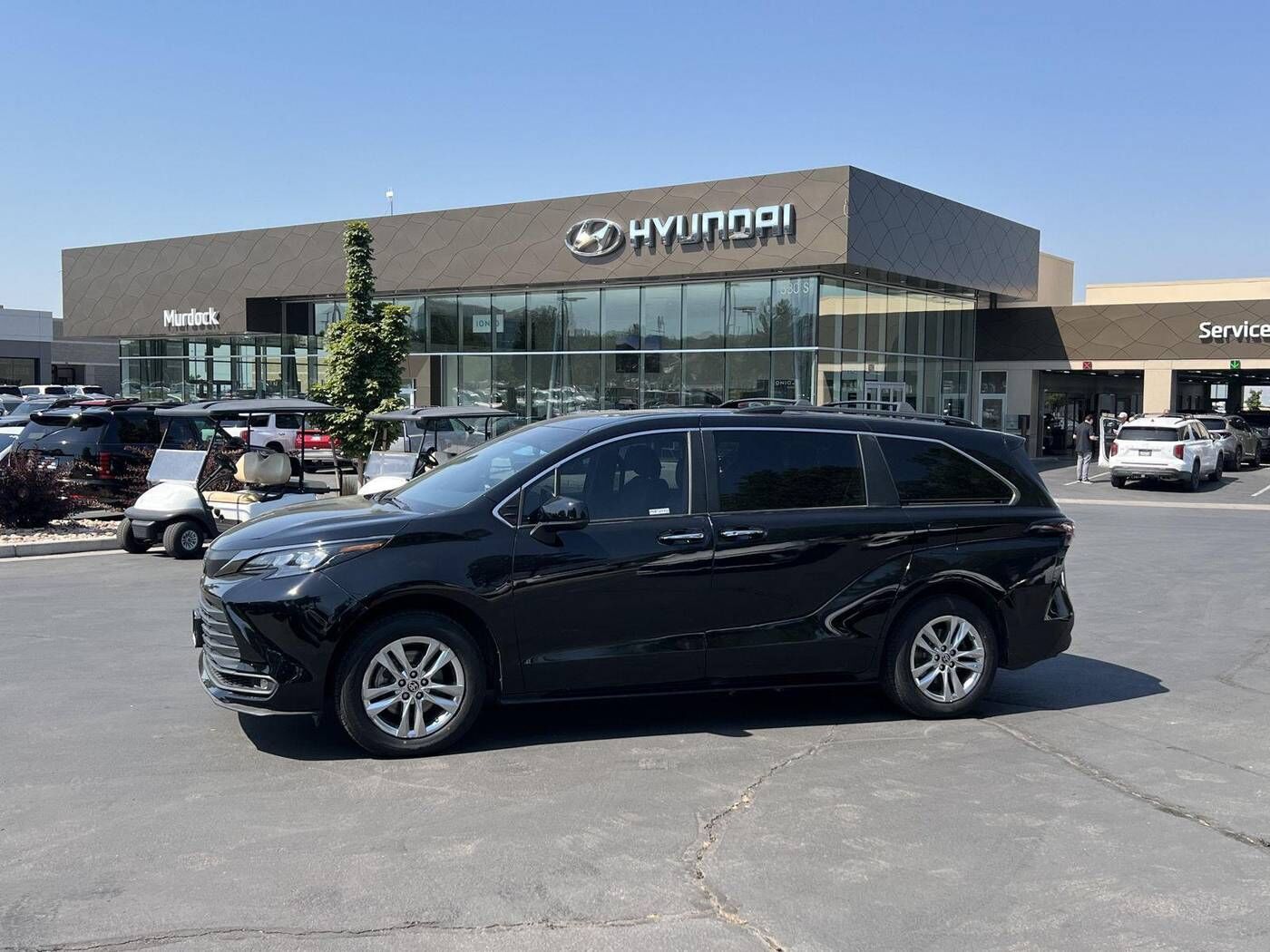 2023 TOYOTA Sienna