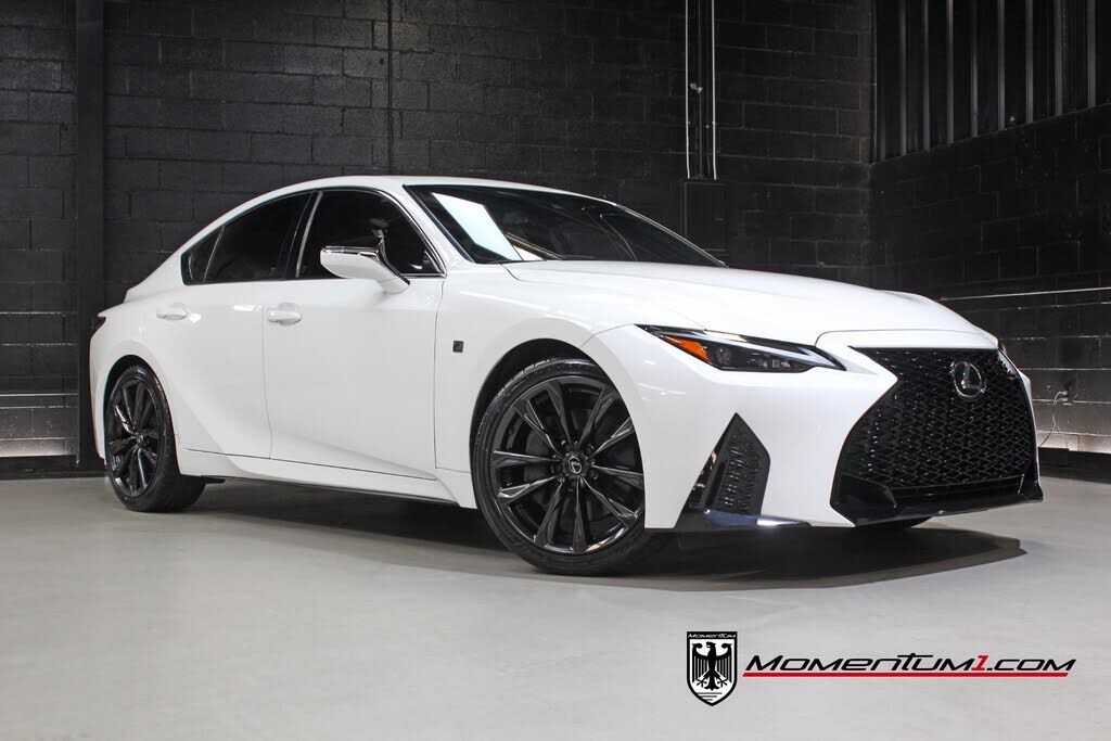 2024 LEXUS IS