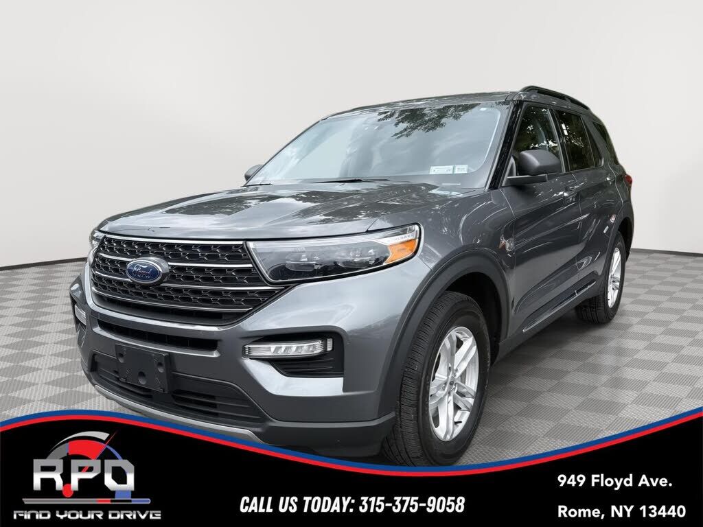 2022 FORD Explorer