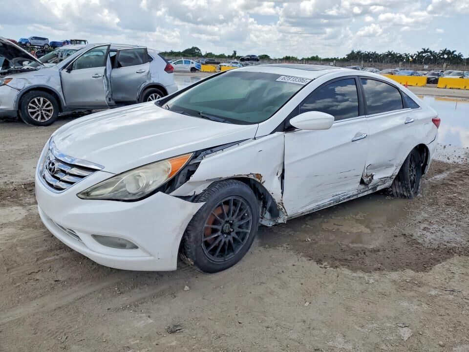2013 HYUNDAI Sonata