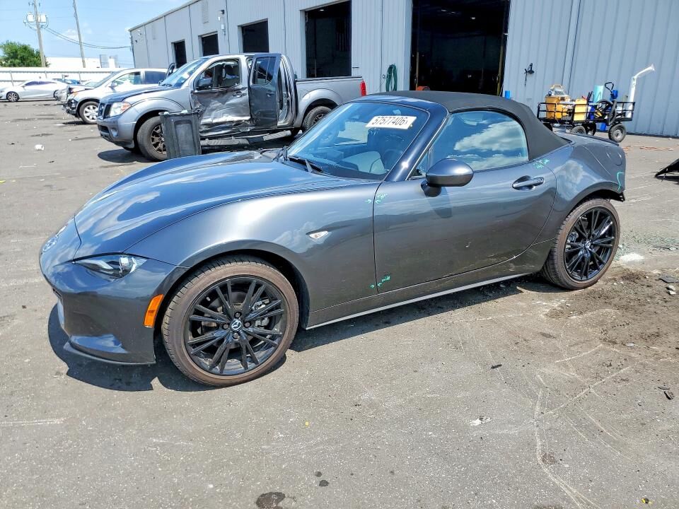 2025 MAZDA MX-5