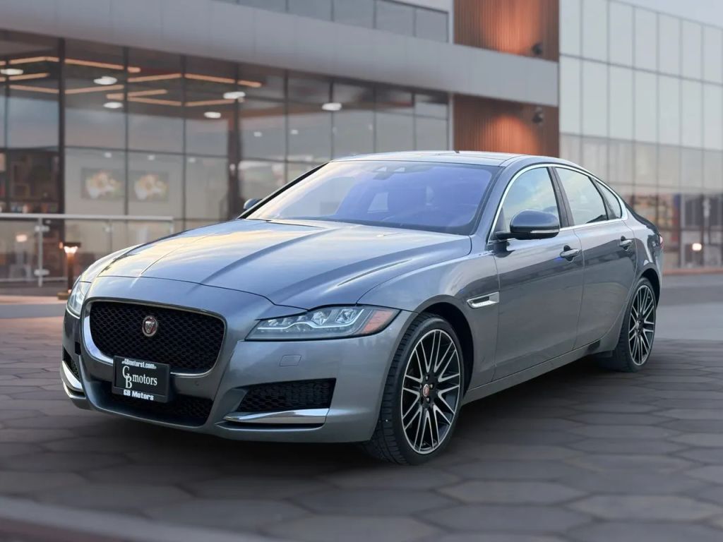 2016 JAGUAR XF