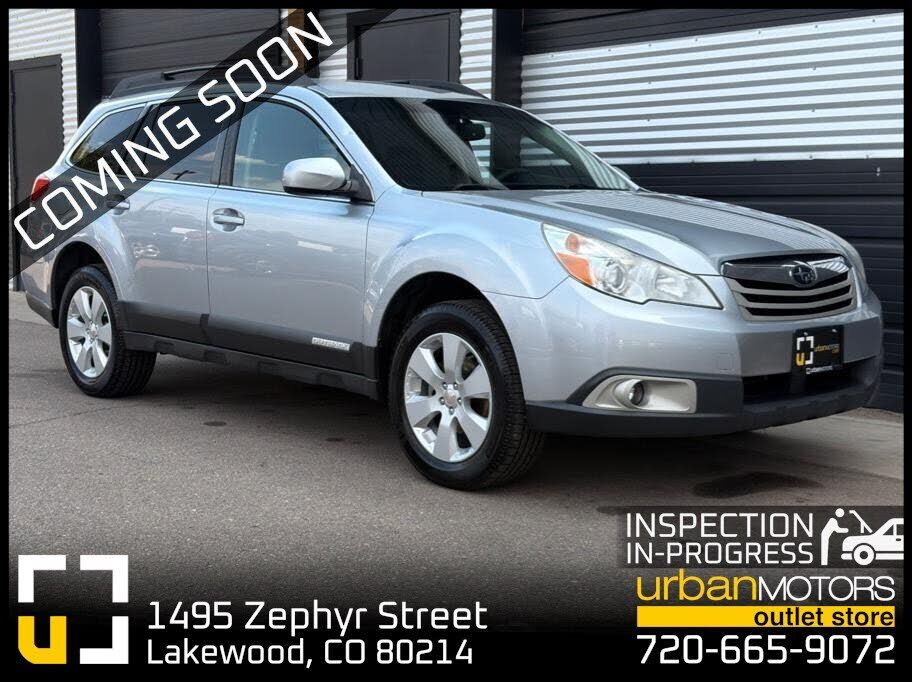 2012 SUBARU Outback