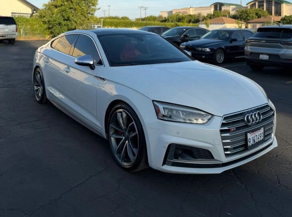 2018 AUDI S5