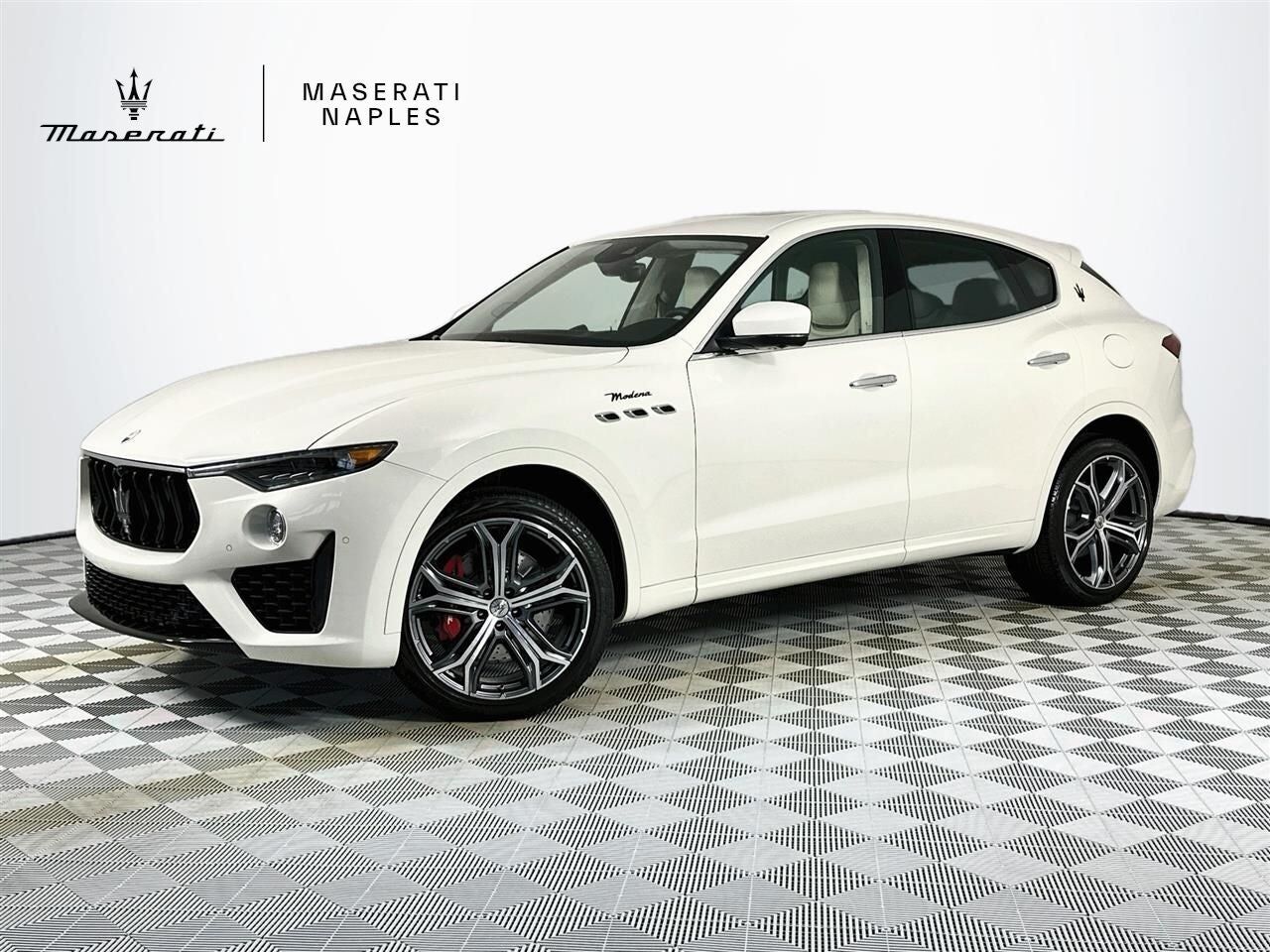 2023 MASERATI Levante