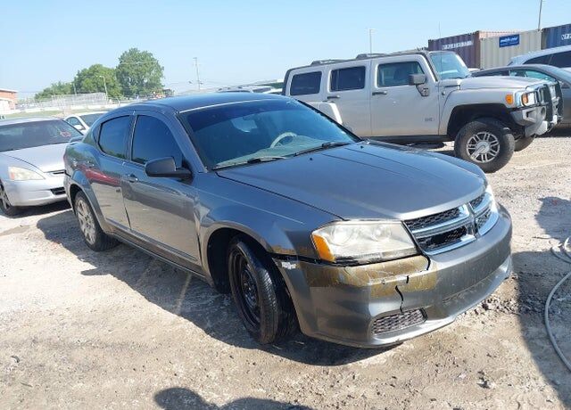 2011 DODGE Avenger