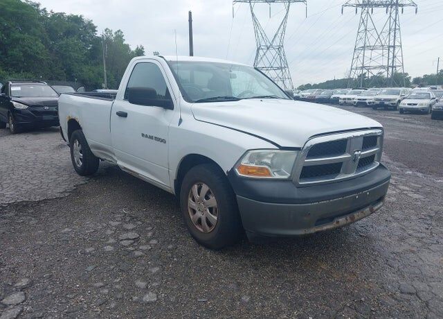 2011 DODGE Ram