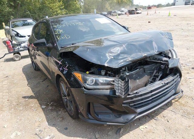 2019 HYUNDAI Veloster