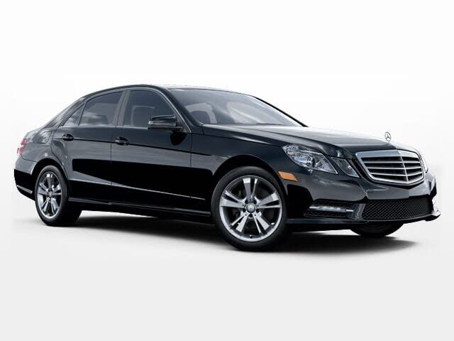 2013 MERCEDES-BENZ E-Class