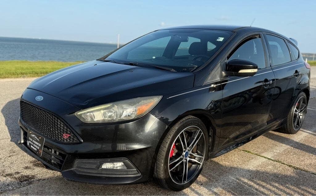 2016 FORD Focus