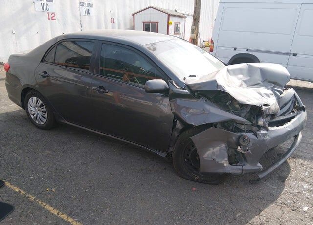 2011 TOYOTA Corolla