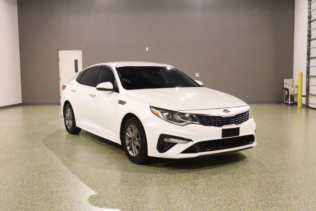 2019 KIA Optima