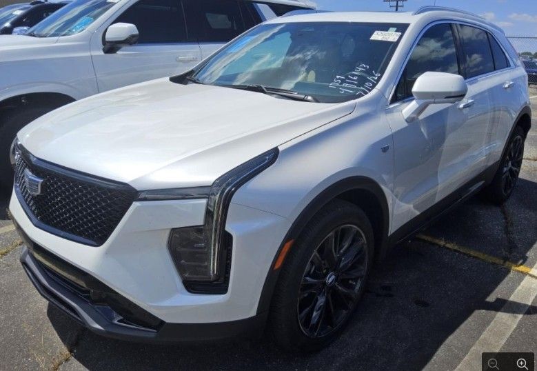 2025 CADILLAC XT4