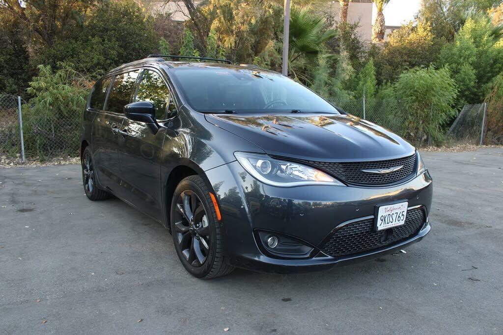 2020 CHRYSLER Pacifica
